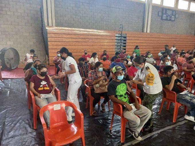 ARRANCÓ VACUNACIÓN ANTI COVID PARA POBLACIÓN ENTRE 18 Y 29 AÑOS EN MUNICIPIOS FRONTERIZOS DE COAHUILA
