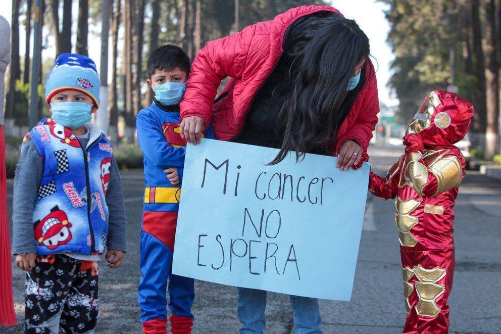 La verdad detrás del desabasto de medicamentos para el cáncer en México: The Lancet