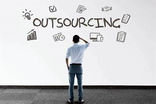 Proponen ampliar cinco meses plazo sobre outsourcing