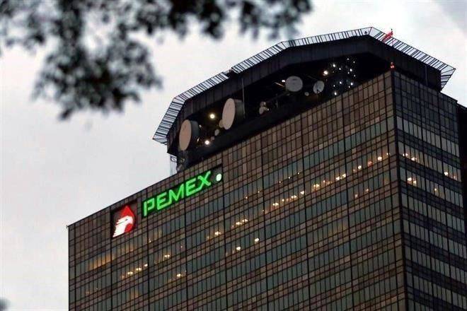 Suspende filial de Pemex negocios con Trafigura
