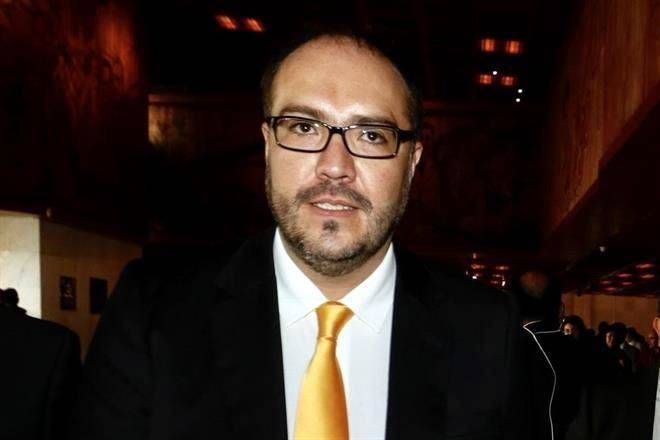 Frenan proceso de desafuero de Mauricio Toledo