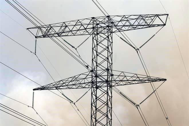 Cierra México las energías limpias… Cuba abre