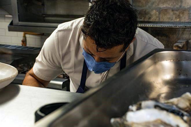 Advierte Coneval que pandemia deterioró ingreso laboral