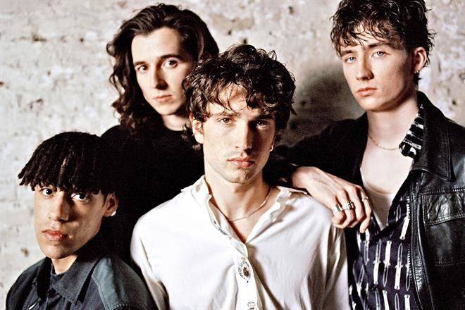 Lanza Inhaler, banda de hijo de Bono, su primer disco