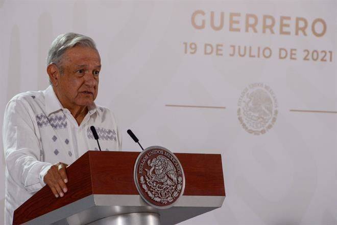 Si Guardia se queda en Sedena, no se pudrirá, dice AMLO