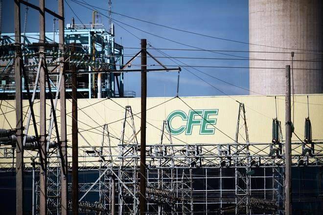 Dan a CFE crédito por 200 mdd para sortear crisis