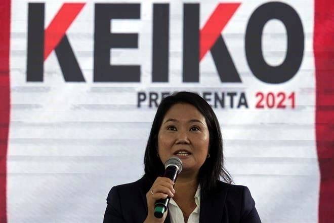 Reconoce Fujimori derrota… pero llama a movilización