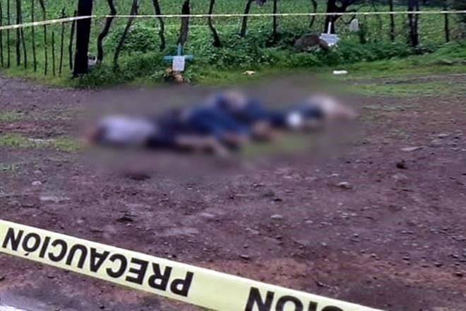 Hallan cinco cuerpos en Tangamandapio, Michoacán