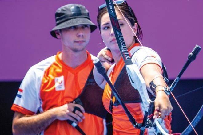 Mexicana gana plata… pero con otra bandera