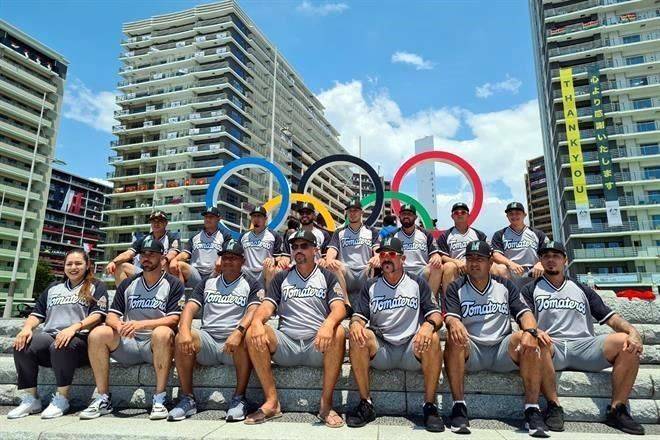 Presumen ser Tomateros… y rompen regla