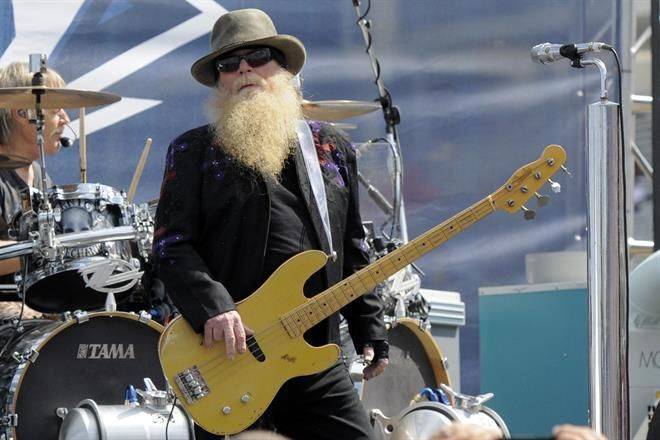 Muere Dusty Hill, bajista de ZZ Top, a los 72 años