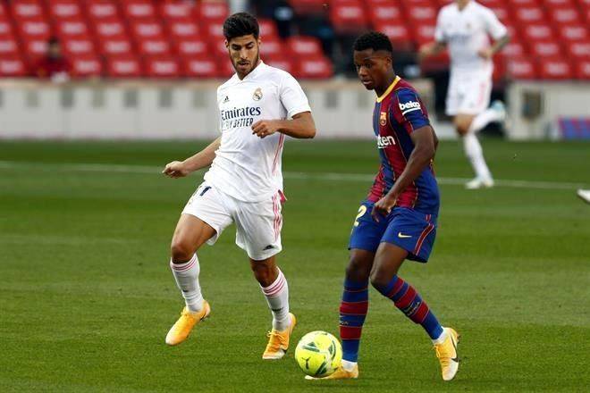 Acusan monopolio de la UEFA
