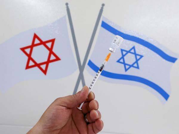 Aplica Israel tercera dosis de Pfizer a adultos con inmunodeficiencia