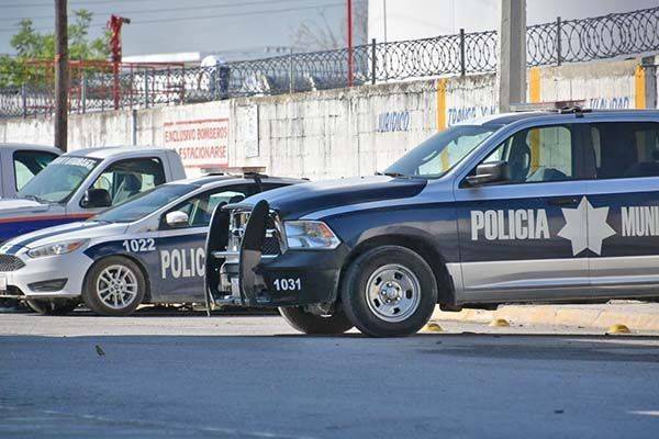 Se rehúsan policías a presentarse en FGE