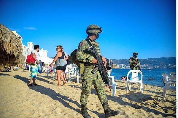 Prohíbe Capitolio apoyo a militarización en México