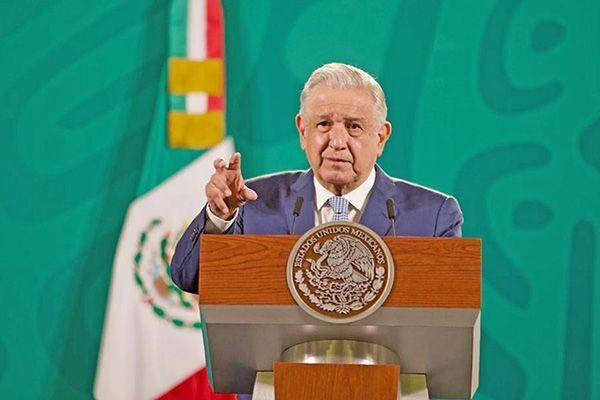Prohíben a AMLO hacer propaganda ante consulta