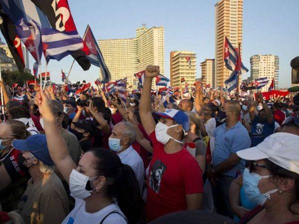 Gobierno de Cuba moviliza a ‘revolucionarios’ en todo el país