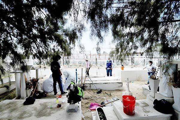 Sienta Coahuila precedente con exhumaciones masivas