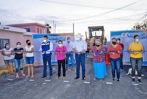 Entrega Alcalde Pavimentación