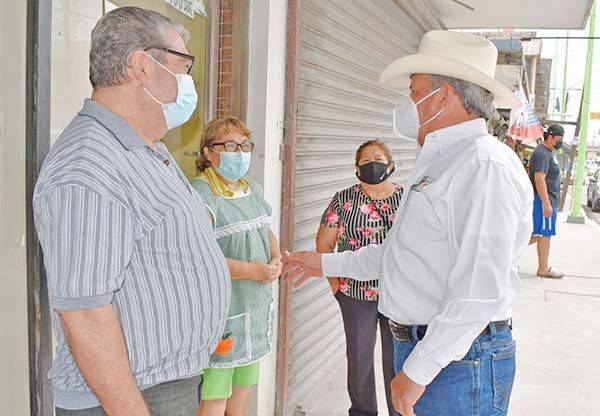 Agradecen vecinos respuesta de Siller