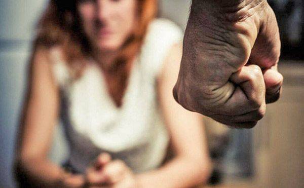 Crecen 49% llamadas por violencia de género