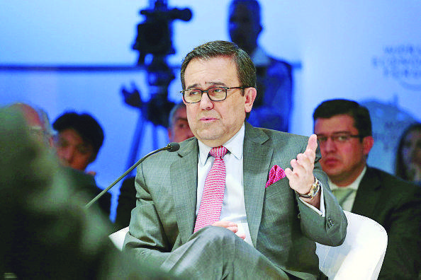 FGR niega acusaciones de Guajardo sobre persecución política