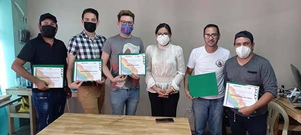 Entregan reconocimientos por dinámica de fotografía