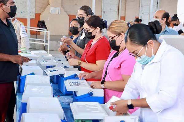 Avanza vacunación en San Juan de Sabinas