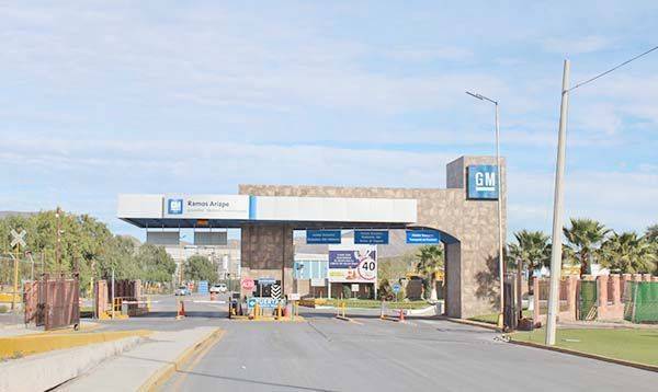 Advierten paro plantas de GM