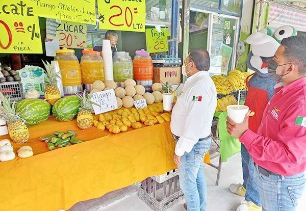 Exhorta a apoyar el comercio local
