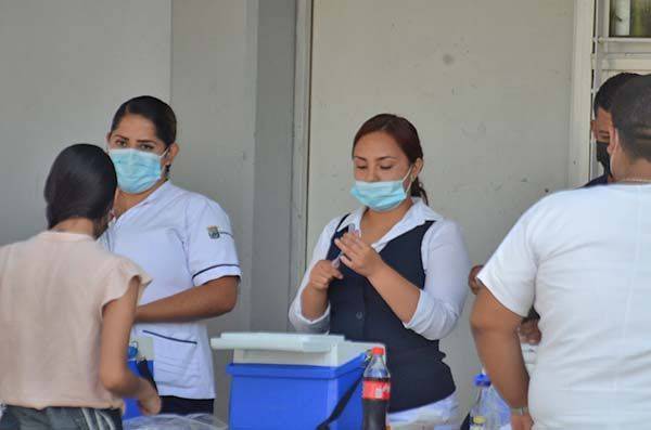 Continuará campaña de vacunación en Frontera