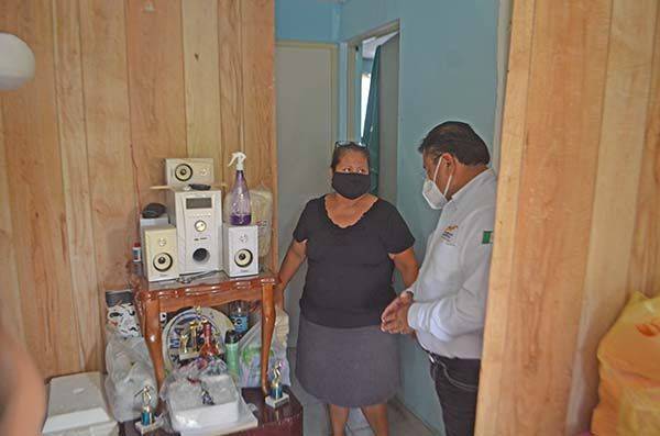 Apoya Oyervides a paciente oncológico