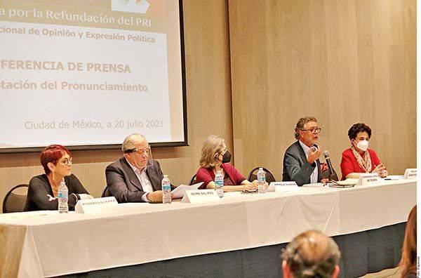 Presentan nueva corriente de priistas para la «Refundación del PRI»