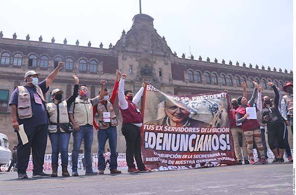 Ahora protestan… ¡Servidores! de AMLO