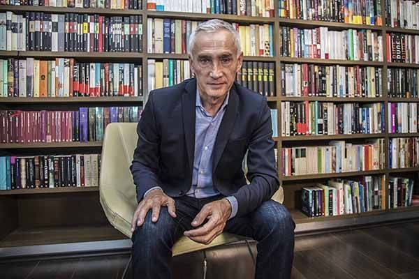 «A las mañaneras debemos ir a cuestionar»