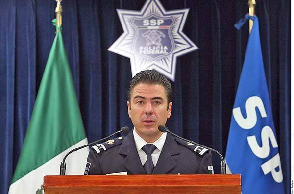 Recibe sobornos… arma red de lavado