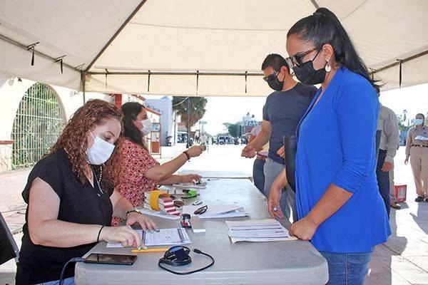 Se registran 3 mil para recibir vacuna