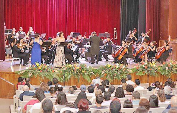 Integran Orquesta de Cámara Universitaria