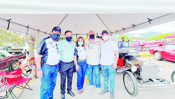 Jaime Guerra muestra su amor por los autos
