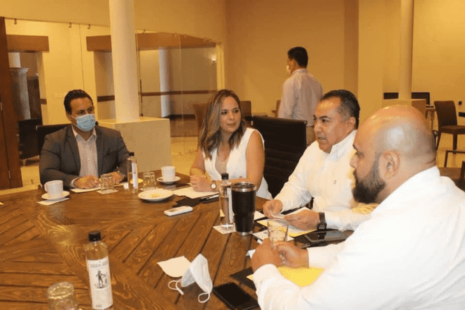 ASESORA GOBIERNO DE COAHUILA A EMPRESARIOS LAGUNEROS