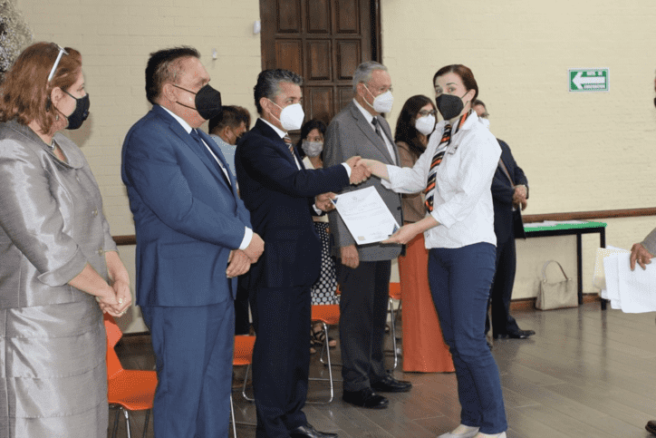 COAHUILA CERTIFICA A 100 MEDIADORES DE LA CULTURA DE LA PAZ