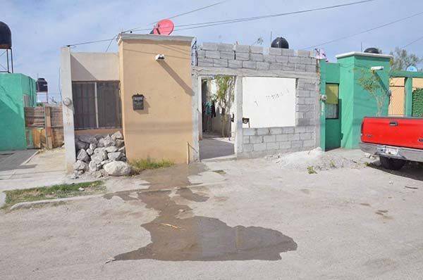Detecta Simas 60 tomas clandestinas en Colinas