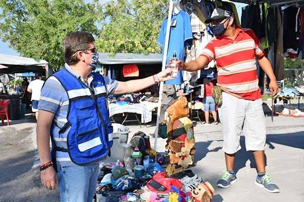 Reducen aforo en las pulgas a un 75%