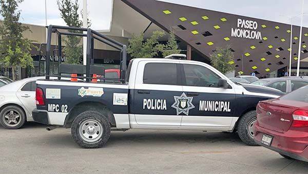 Usan patrulla para ir de compras