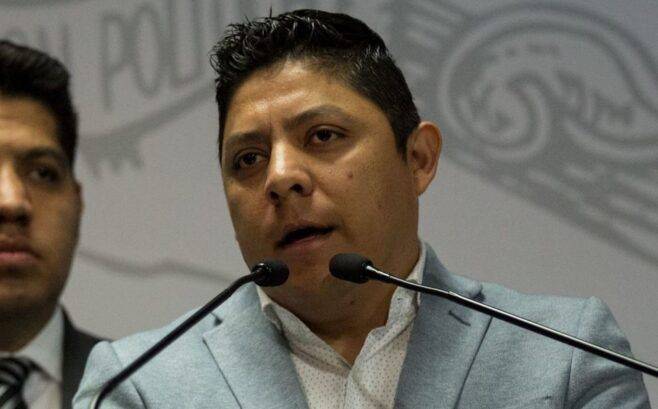 INE regresa a unidad de fiscalización quejas contra Ricardo Gallardo