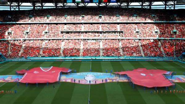 Hungría recibe sanción mayor al Tri por conducta de sus aficionados