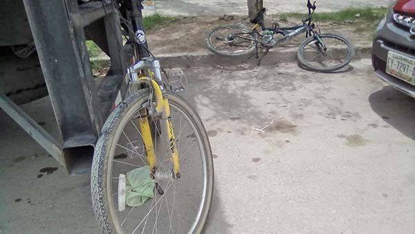 Choque de bicis deja un lesionado