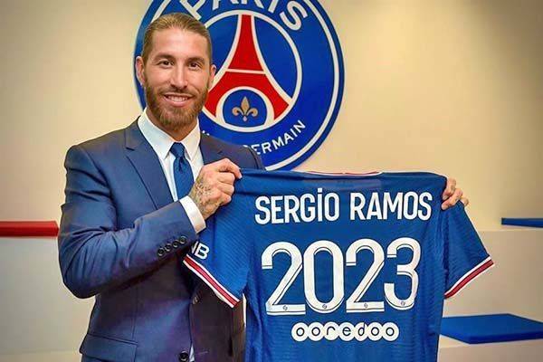 Firma Ramos con el PSG