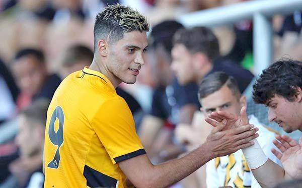 Raúl Jiménez hizo gol 8 meses después de su lesión