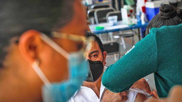 Inicia hoy segunda dosis de vacunas en Frontera